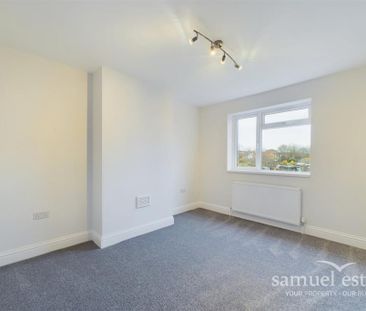 3 bedroom terraced house to rent - Photo 6