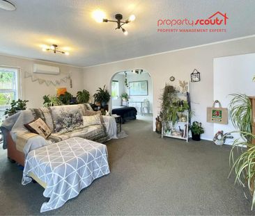 Cute on Carrington - Photo 2