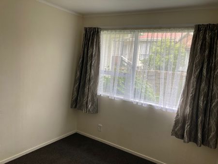 23B Colchester Crescent, Newlands - Photo 4