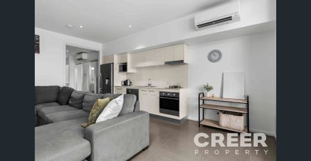 Stylish Apartment in the Heart of Darby Street - Photo 2