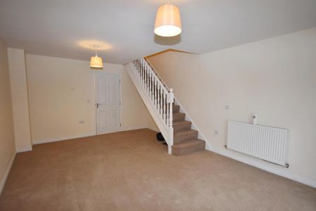 2 bedroom terraced house to rent - Photo 2