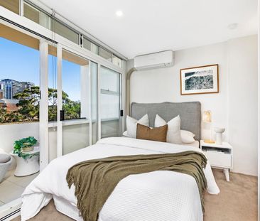 Do not miss bridge and firework for X Max and new year - Photo 2