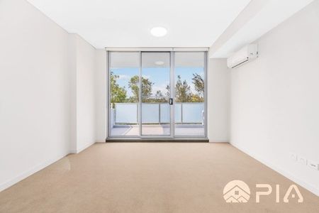 Modern 1 Bedroom Plus Study Apartment for lease - Photo 2