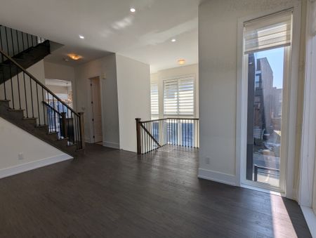 For Lease - 1 Sable Road, Vaughan, Ontario - Photo 4