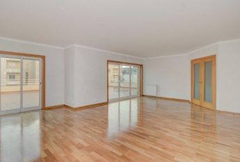 Apartamento T3 em Lisboa