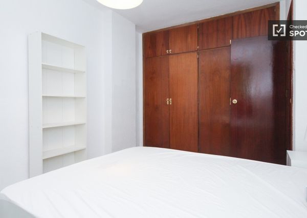 granada, Andalusia 18004