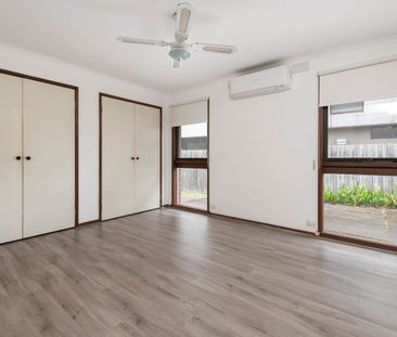 Family Home in Prime Middle Camberwell Location - Photo 3