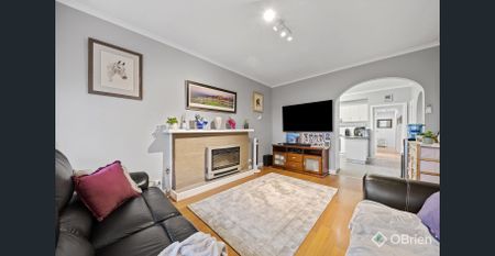 SPACIOUS AND CONVENIENT - Photo 2