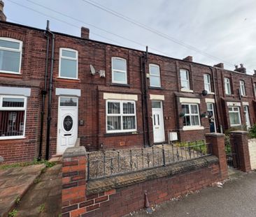 2 Bedroom Terraced House - Photo 1