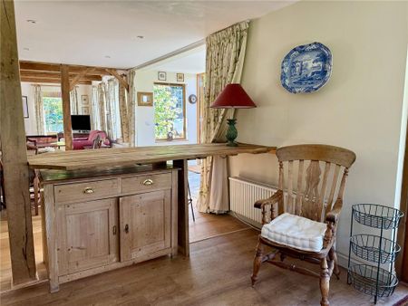 2 bedroom detached house to rent - Photo 3