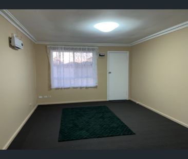 4/28 Bryants Road, Dandenong, Vic 3175 - Photo 2