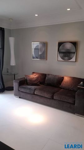 Duplex - Photo 3