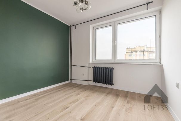 Duże trzypokojowe mieszkanie z balkonem i ładnym widokiem w centrum Jaworzna do wynajęcia | Spacer3D - Photo 1