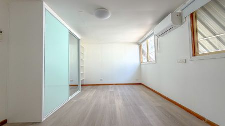 Spacious Family Home in an Outstanding Cabramatta Location - Photo 5