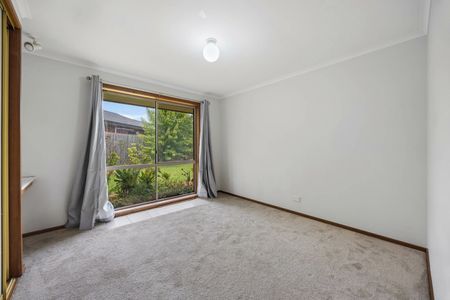 SPACIOUS FAMILY LIVING IN PRIME ALFREDTON - Photo 4