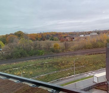 For Lease - 1 Quarrington Lane Unit# 519, Toronto, Ontario - Photo 5