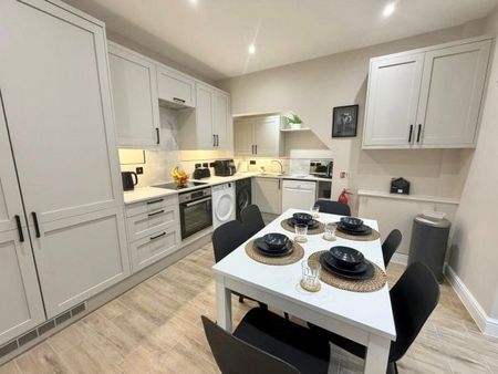 Old Fallow Road, Cannock, WS11, Property for rent - Photo 5