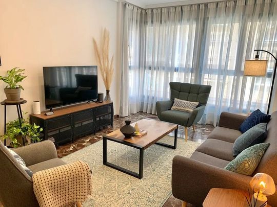 Carrer de Josep Aguirre, Valencia, Valencian Community 46011 - Photo 1