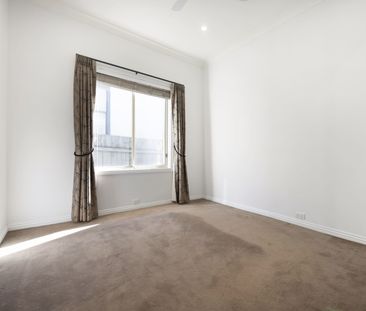 Charming 4 Bedroom Home in an Unbeatable Location - Photo 3
