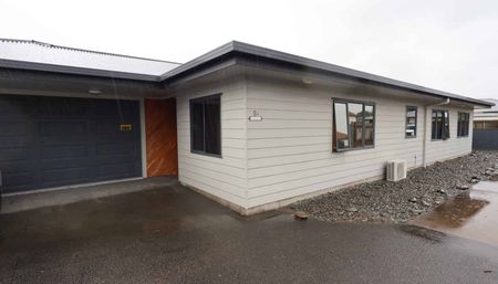 Modern 3 bedroom Home - Te Hapara - Photo 5