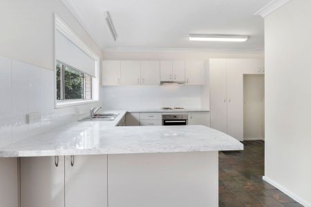 39 St George Crescent, 2172, Sandy Point Nsw - Photo 4