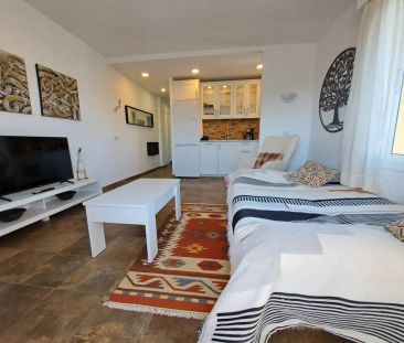 Apartamento de alquiler en Avenida Gamonal, Parque de la Paloma - Foto 1