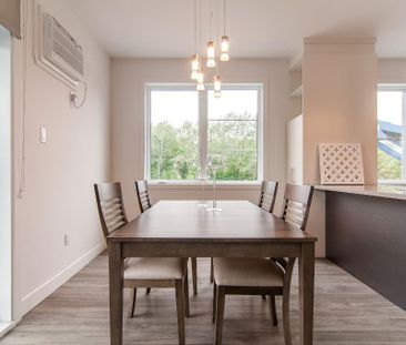 MAGNIFIQUE appartement style condo 4 1/2 sur le golf de VALLEYFIELD - Photo 1