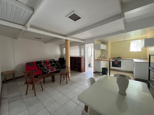 Location Appartement 60.16m² 2 pièces Fort de france - Photo 1