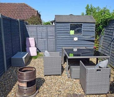 Lower Rainham Road, Rainham, ME8 - Photo 4