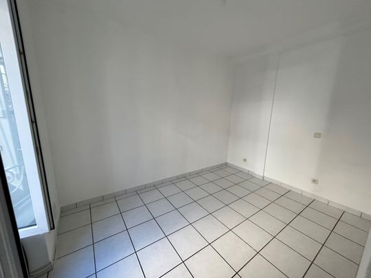 F2 SECTEUR MAISON DES SPORTS - Photo 1