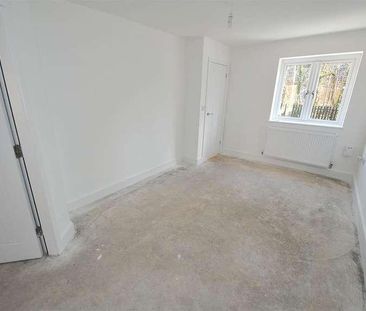Tramway Road, Irlam, M44 - Photo 2