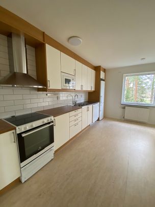 Torparegatan 5 - Foto 1