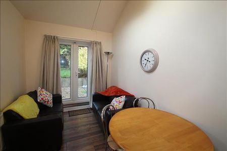 1 bedroom house of multiple occupation to rent - Photo 2