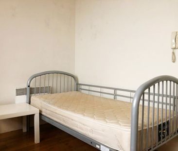 Fully Furnished studio with all you need!! - Photo 2