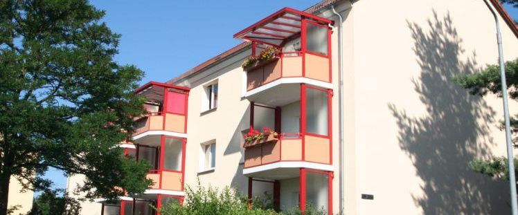 Helle und freundliche Wohnung im Altbau!! - Photo 1