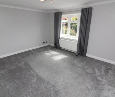 3 bedroom terraced house to rent - Photo 3