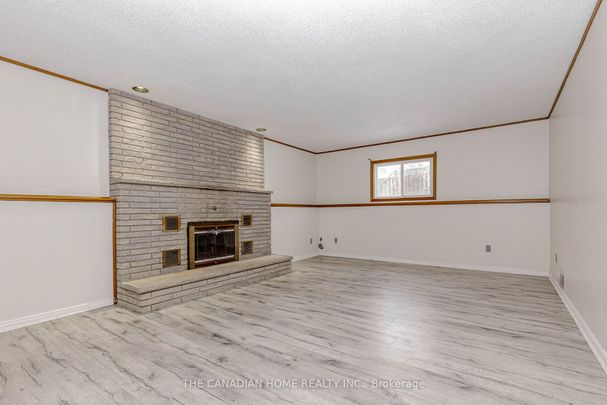 For Lease - 1754 Jalna Boulevard, London South, Ontario - Photo 1