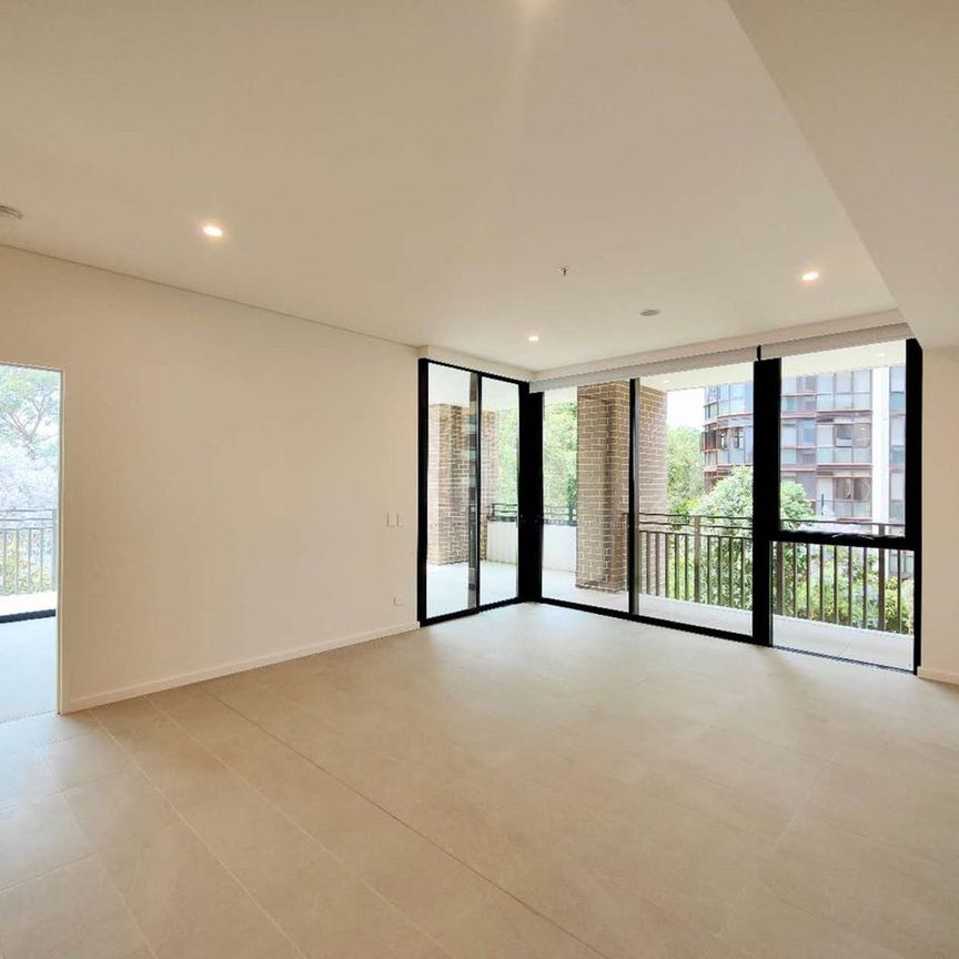 Brand New Luxury 2Bed Apartment at Melrose Park - Photo 1