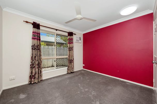 Amazing Location - Spacious Family Home - Photo 1