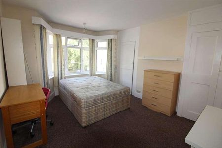 Henstead Road, Southampton, SO15 - Photo 3