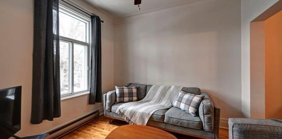 Beau 5½ lumineux au 2e étage – Rosemont / La Petite-Patrie - Photo 2