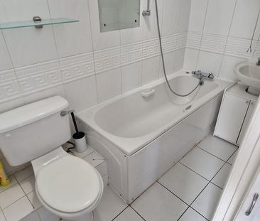 2 bedroom ground floor maisonette to rent - Photo 6