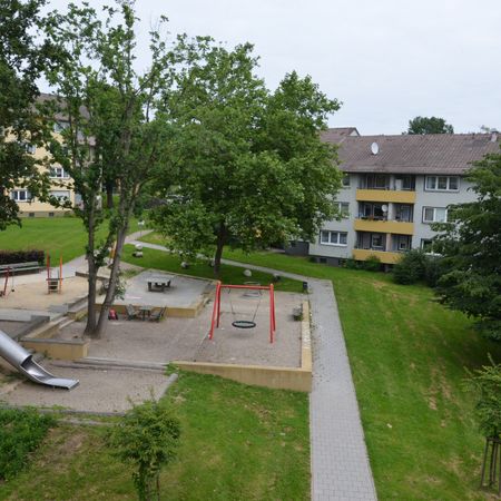 4-Zimmerwohnung mit Balkon in Baunatal-Baunsberg - Foto 3