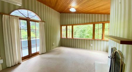 Serene Location Surrounded by Native Bush - Photo 2