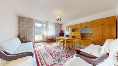 Rozkładowe mieszkanie w niskim bloku - Фото 2