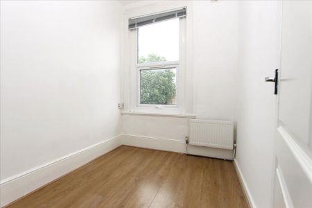 4 bedroom house to rent - Photo 3