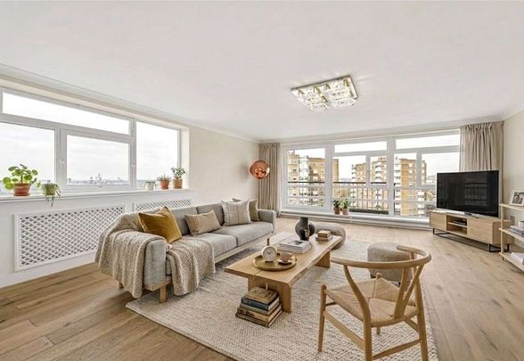 Three bedroom apartment situated on the tenth floor in the St John’s Wood Park development - Photo 1