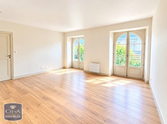 Location Appartement 2 pièces 46m² CHINON 37500 - Photo 1