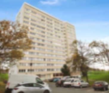 1 Bed Flat, Rotterdam Towers, SO19 - Photo 1
