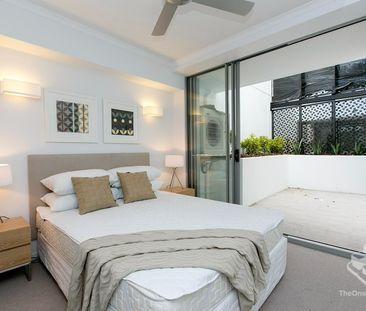 Huge Balcony!!!Good Size of 2 bed 2 bath + 1 car space, Furnished u... - Photo 4